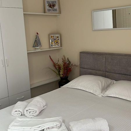 Urban Retreat Apartments Тирана Экстерьер фото